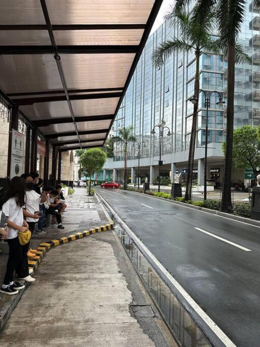 Airport Naia Terminal 3 Insane Interior Apartment Manila Exterior photo